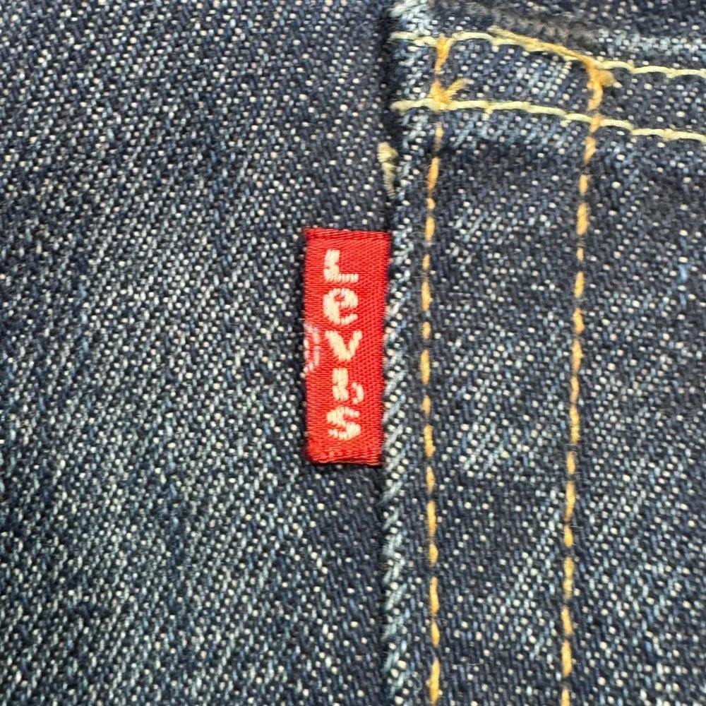 Levi's Straight Blue Denim Jeans White Oak Cone Made in USA 500 Series 34x32 Zip